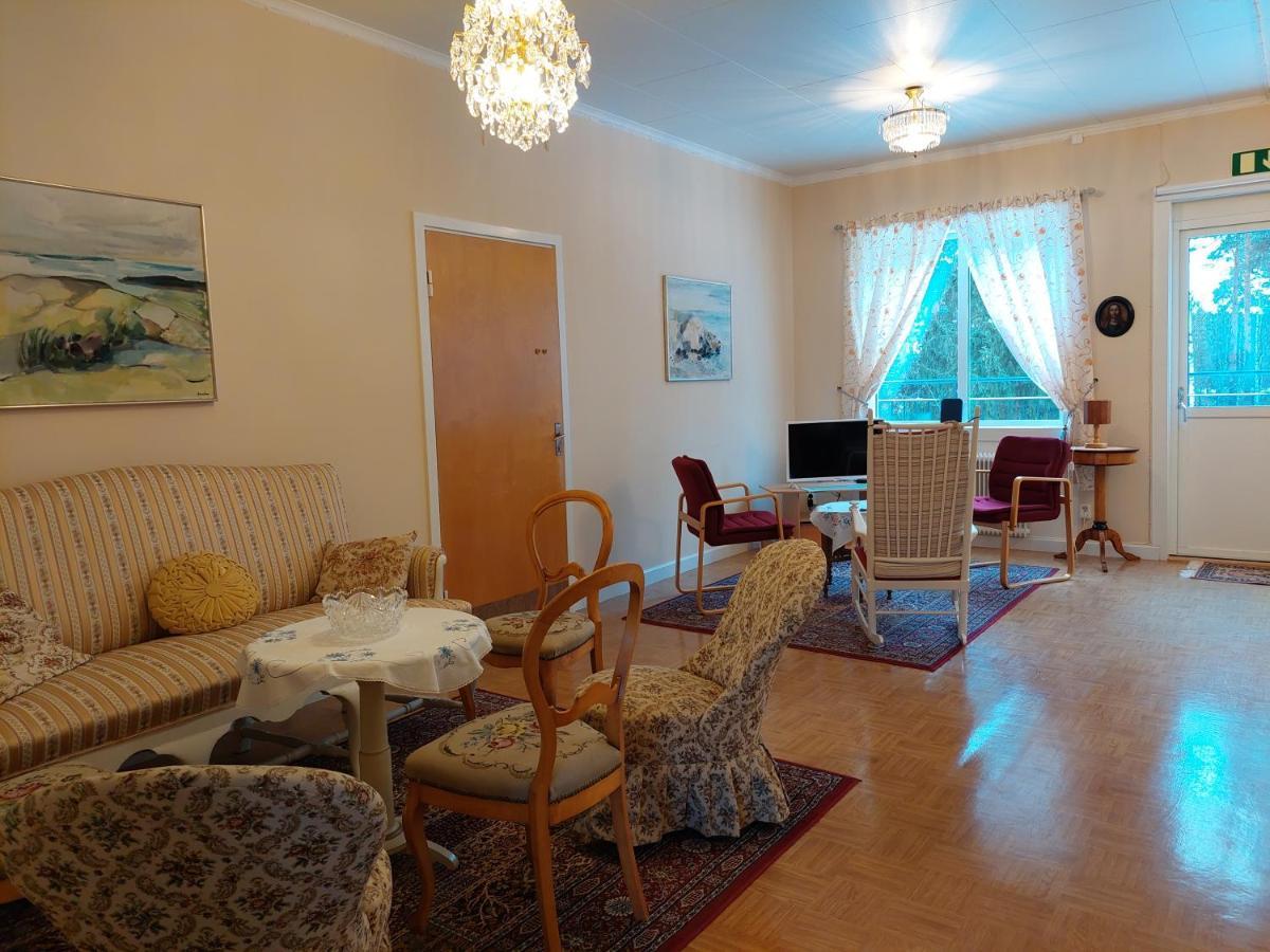 Birgittagarden - Gaesthem - Birgittasystrarna Bed & Breakfast Falun Bagian luar foto