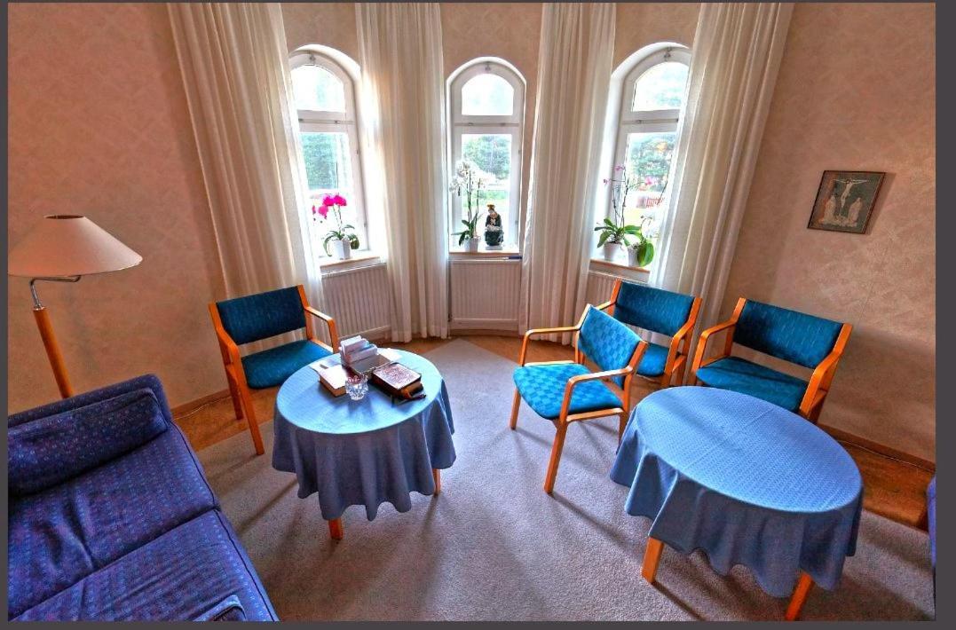 Birgittagarden - Gaesthem - Birgittasystrarna Bed & Breakfast Falun Bagian luar foto