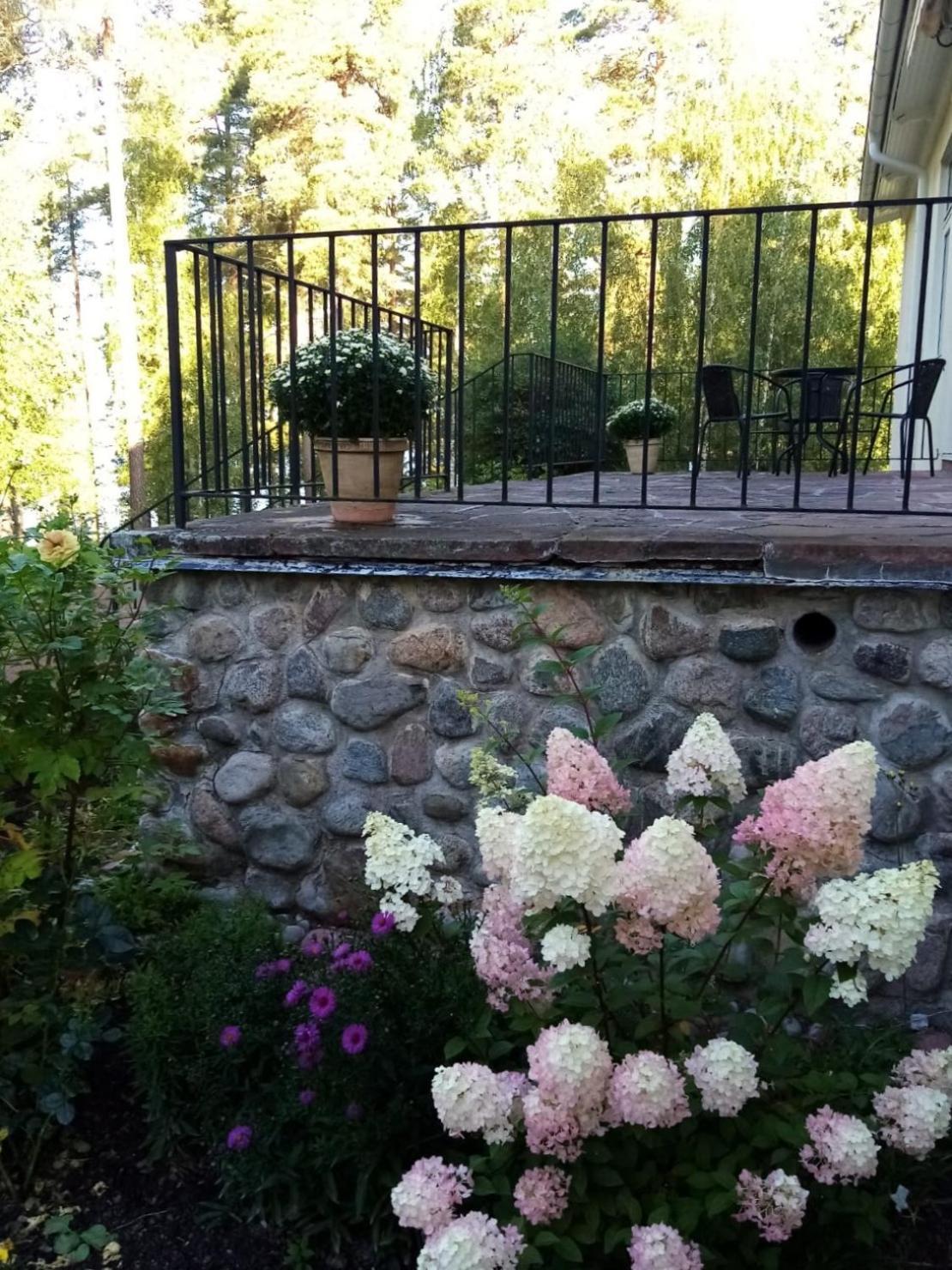 Birgittagarden - Gaesthem - Birgittasystrarna Bed & Breakfast Falun Bagian luar foto