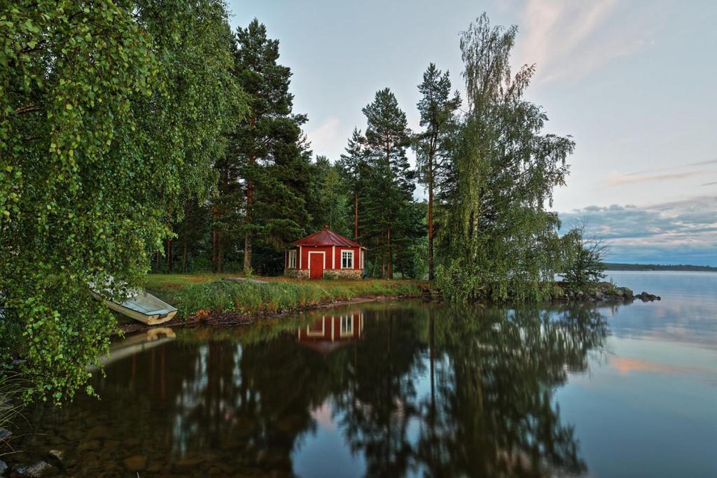 Birgittagarden - Gaesthem - Birgittasystrarna Bed & Breakfast Falun Bagian luar foto